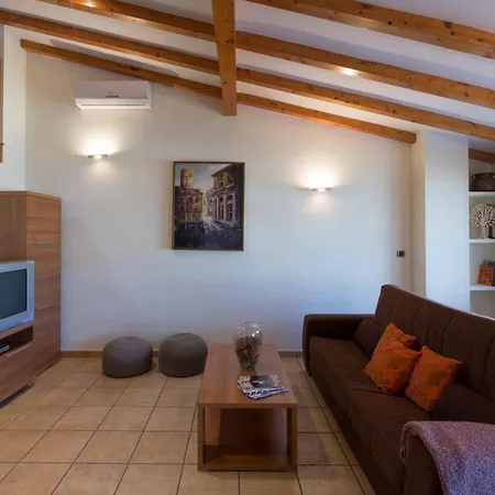 Complejo Rural Turimaestrat * Sant Mateu